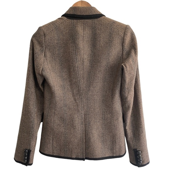 Veronica Beard Classic Fitted Plain Tweed Fitted Blazer - Picture 5 of 8